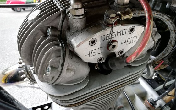 Gebrauchtmotorrad Ducati 450 Desmo - Bild 8 Gebrauchtmotorrad Ducati 450 Desmo - Bild 8