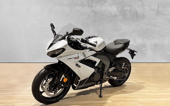 Neufahrzeug Triumph Daytona 660 - Bild 1