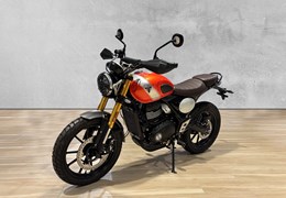 Neumotorrad Triumph Scrambler 400 X