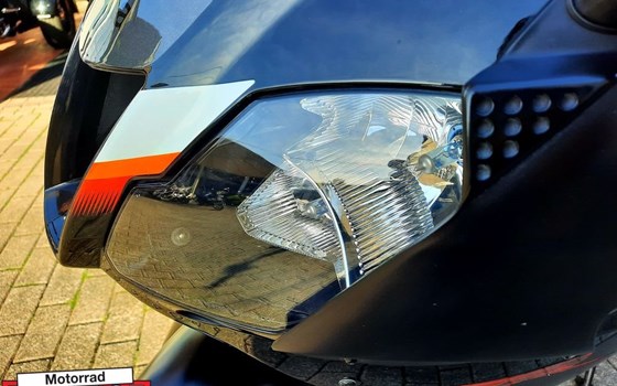 Gebrauchtmotorrad Aprilia RSV 1000 R (RSV Mille R) - Bild 10