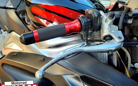 Gebrauchtmotorrad Aprilia RSV 1000 R (RSV Mille R) - Bild 9