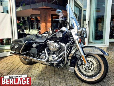 Harley-Davidson Road King Classic FLHRC 41