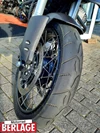 Moto Guzzi V85 TT 38