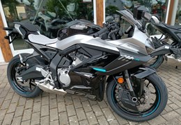 Neumotorrad CFMOTO 675SR-R