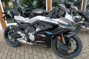 Angebot CFMOTO 675SR-R