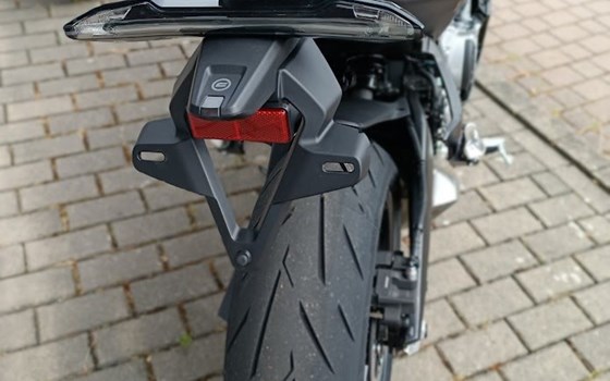 Neufahrzeug CFMOTO 675SR-R - Bild 7
