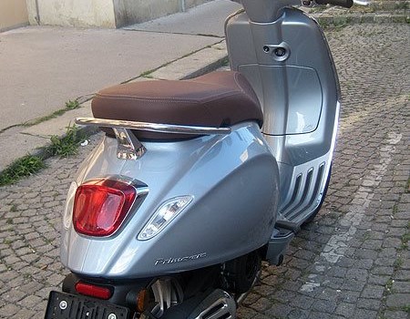 Gebrauchtmotorrad Vespa Primavera 125 - Bild 3 Gebrauchtmotorrad Vespa Primavera 125 - Bild 3