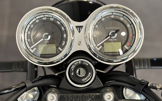 Neufahrzeug Triumph Bonneville T120 Black - Bild 5