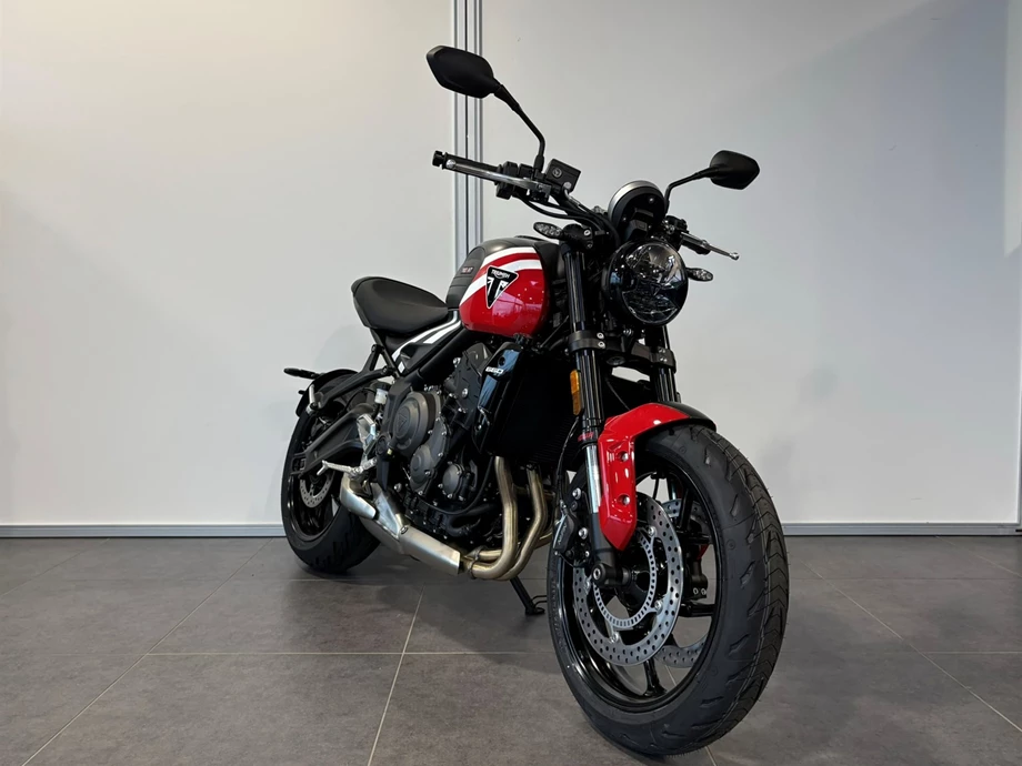 Offer Triumph Trident 660 Bild 3: Offer Triumph Trident 660