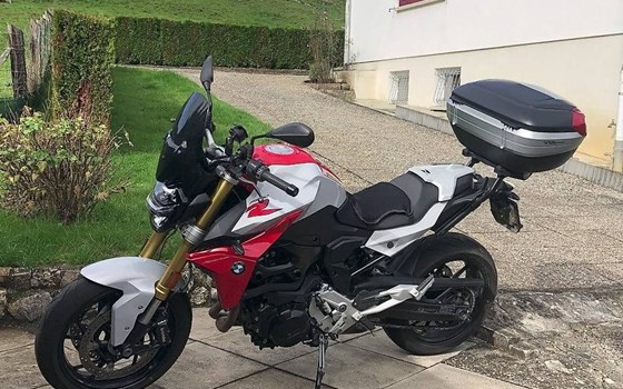 Gebrauchtmotorrad BMW F 900 R - Bild 1 Gebrauchtmotorrad BMW F 900 R - Bild 1