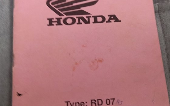 Gebrauchtmotorrad Honda XRV 750 Africa Twin - Bild 14 Gebrauchtmotorrad Honda XRV 750 Africa Twin - Bild 14