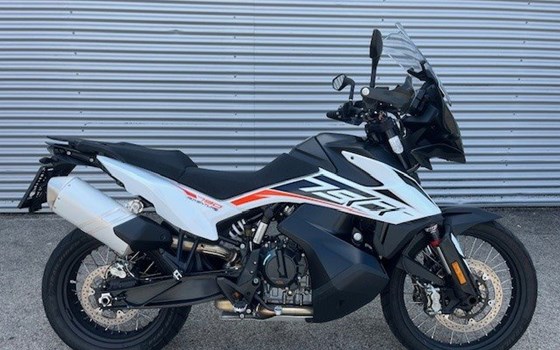 Gebrauchtmotorrad KTM 790 Adventure - Bild 2 Gebrauchtmotorrad KTM 790 Adventure - Bild 2