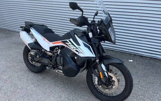 Gebrauchtmotorrad KTM 790 Adventure - Bild 4 Gebrauchtmotorrad KTM 790 Adventure - Bild 4