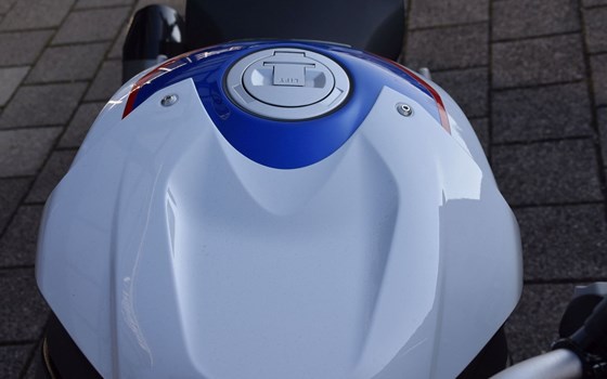 Gebrauchtmotorrad BMW S 1000 R - Bild 6 Gebrauchtmotorrad BMW S 1000 R - Bild 6