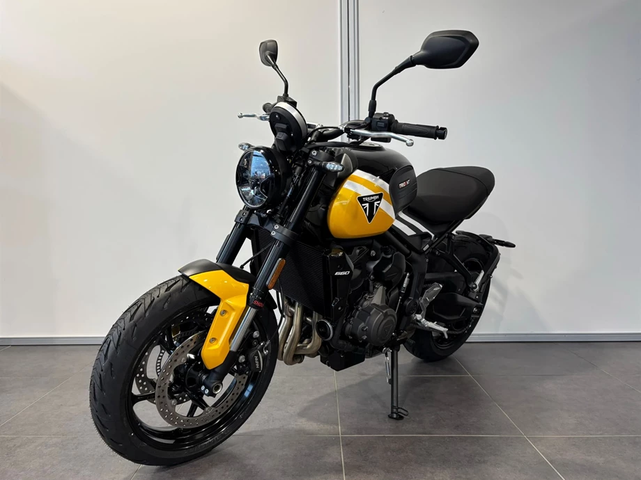 Offer Triumph Trident 660 Bild 2: Offer Triumph Trident 660