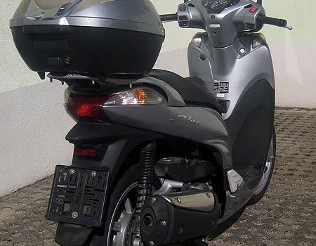 Gebrauchtmotorrad Honda SH300i - Bild 3 Gebrauchtmotorrad Honda SH300i - Bild 3