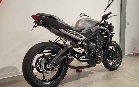 Gebrauchtmotorrad Triumph Street Triple R - Bild 3