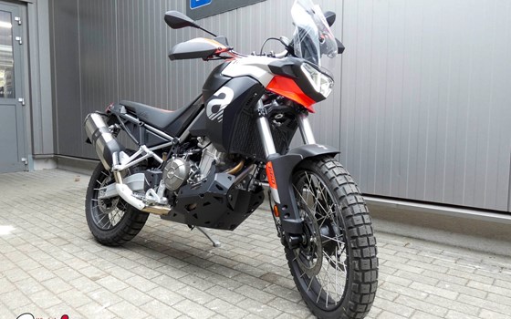 Neufahrzeug Aprilia Tuareg 660 - Bild 1 Neufahrzeug Aprilia Tuareg 660 - Bild 1