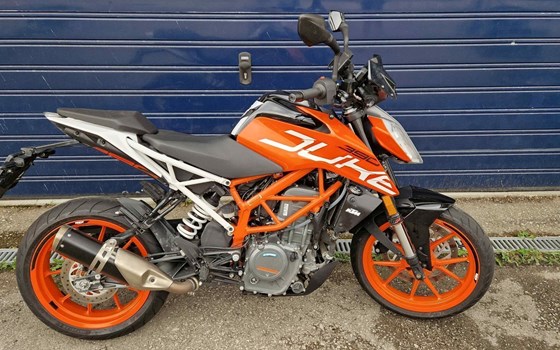 Gebrauchtmotorrad KTM 390 Duke - Bild 1