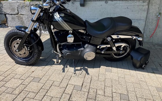 Motorrad Occasion Harley-Davidson Dyna Fat Bob FXDF - Bild 2