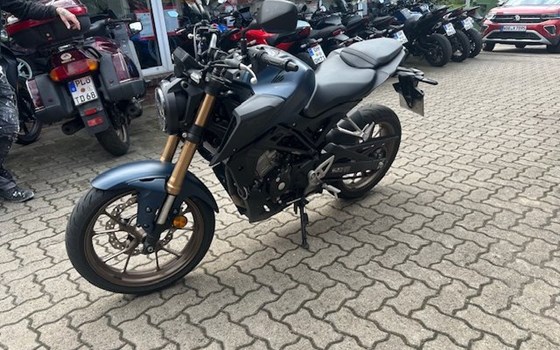 Gebrauchtmotorrad Honda CB125R - Bild 7