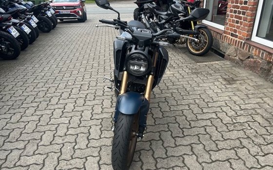 Gebrauchtmotorrad Honda CB125R - Bild 8