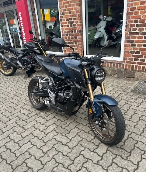 Angebot Honda CB125R Bild 1: Angebot Honda CB125R