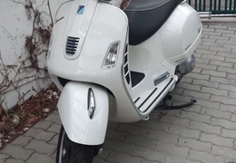 Gebrauchte Vespa GTS 300 Super Sport Gebrauchte Vespa GTS 300 Super Sport