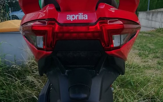 Gebrauchtmotorrad Aprilia SXR 50 - Bild 5 Gebrauchtmotorrad Aprilia SXR 50 - Bild 5