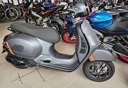 Neumotorrad Vespa GTS 125 Super Sport