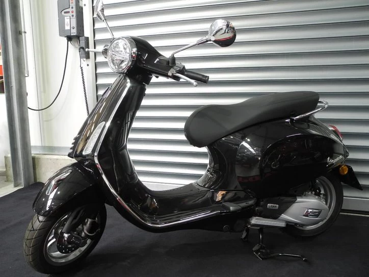 Angebot Vespa 125 Primavera Bild 2: Angebot Vespa 125 Primavera