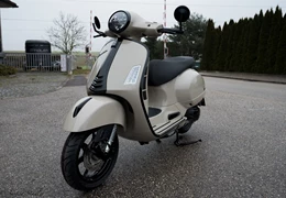 Neumotorrad Vespa GTS 300 Neumotorrad Vespa GTS 300