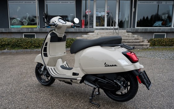 Neufahrzeug Vespa GTS 300 - Bild 2 Neufahrzeug Vespa GTS 300 - Bild 2