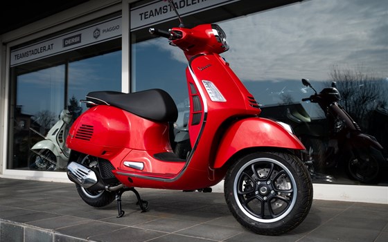 Neufahrzeug Vespa GTS 125 - Bild 2 Neufahrzeug Vespa GTS 125 - Bild 2