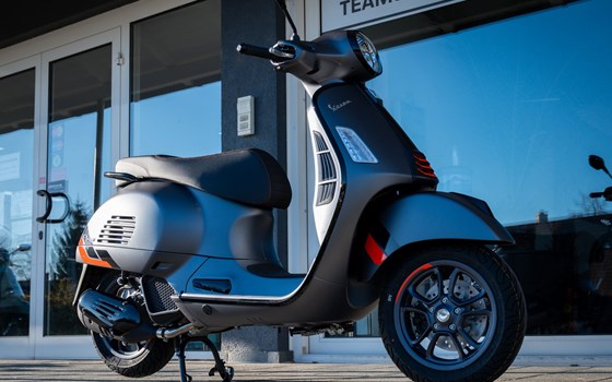 Neufahrzeug Vespa GTS 125 - Bild 2 Neufahrzeug Vespa GTS 125 - Bild 2