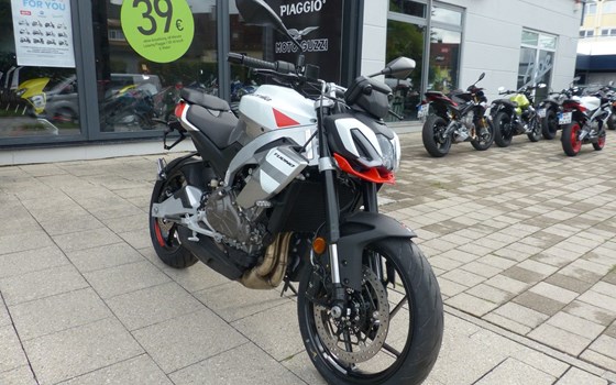 Neufahrzeug Aprilia Tuono 457 - Bild 16