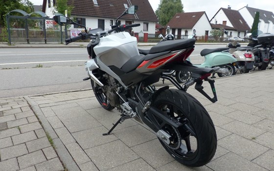 Neufahrzeug Aprilia Tuono 457 - Bild 8