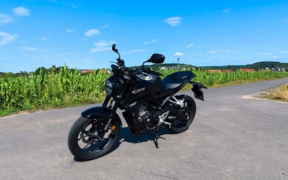 Neufahrzeug Honda CB125R - Bild 3