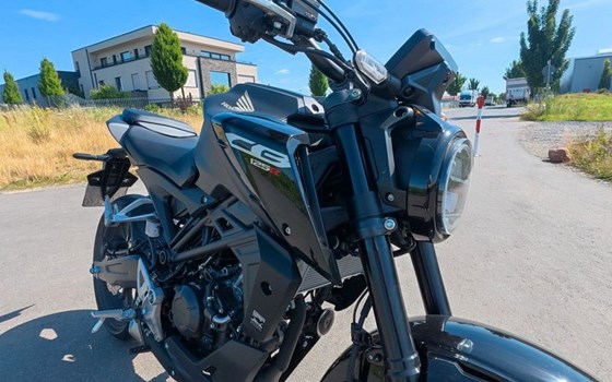 Neufahrzeug Honda CB125R - Bild 7