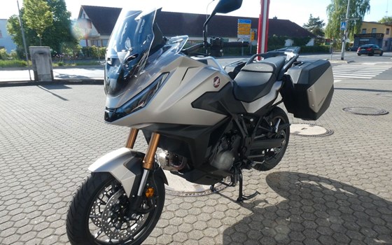 Neufahrzeug Honda NT1100 DCT Electronic Suspension - Bild 1
