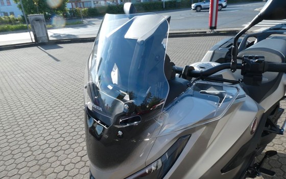Neufahrzeug Honda NT1100 DCT Electronic Suspension - Bild 11