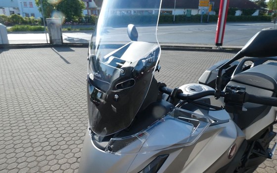 Neufahrzeug Honda NT1100 DCT Electronic Suspension - Bild 12