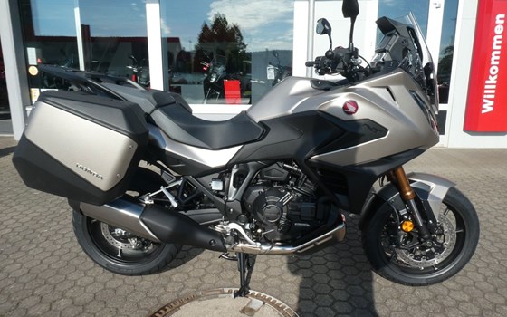Neufahrzeug Honda NT1100 DCT Electronic Suspension - Bild 6
