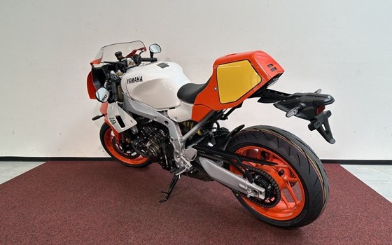 Gebrauchtmotorrad Yamaha XSR900 GP - Bild 6
