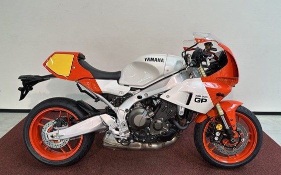 Gebrauchtmotorrad Yamaha XSR900 GP - Bild 2