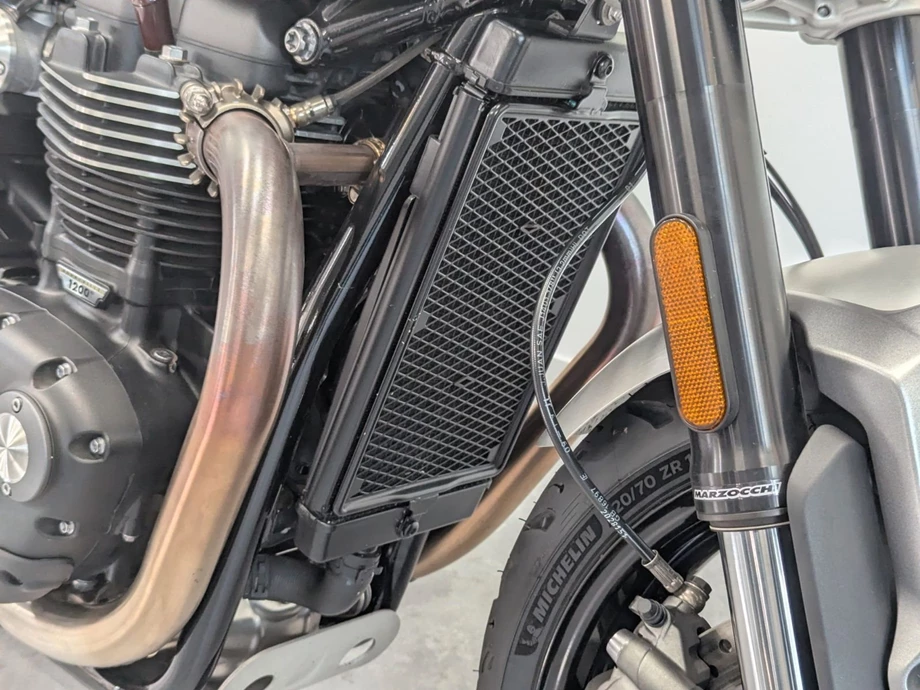 Angebot Triumph Speed Twin 1200 Bild 9: Angebot Triumph Speed Twin 1200