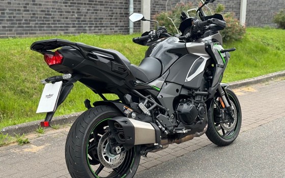Gebrauchtmotorrad Kawasaki Versys 1100 SE - Bild 3