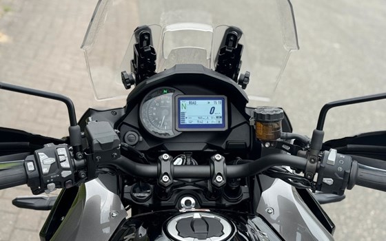 Gebrauchtmotorrad Kawasaki Versys 1100 SE - Bild 8