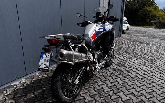 Gebrauchtmotorrad BMW F 900 GS Adventure - Bild 2