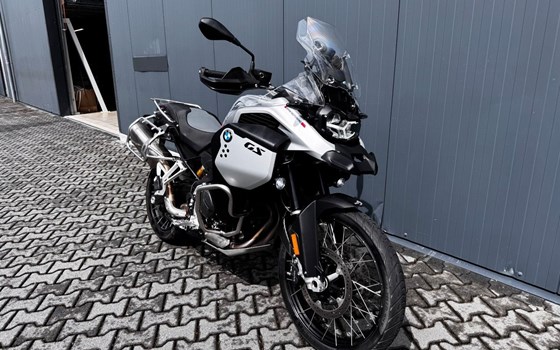 Gebrauchtmotorrad BMW F 900 GS Adventure - Bild 3